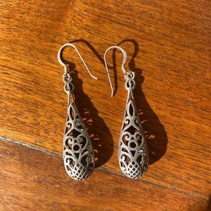 Sterling Silver earrings filigree design